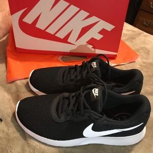 NEW NIKE SHOES !!!👟🔥🔥🔥